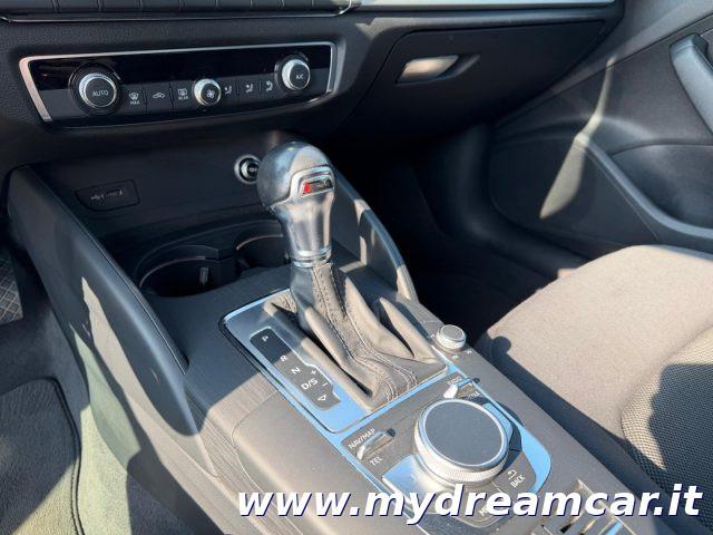AUDI A3 SPB 30 TDI S-Tronic S-Line Exterior