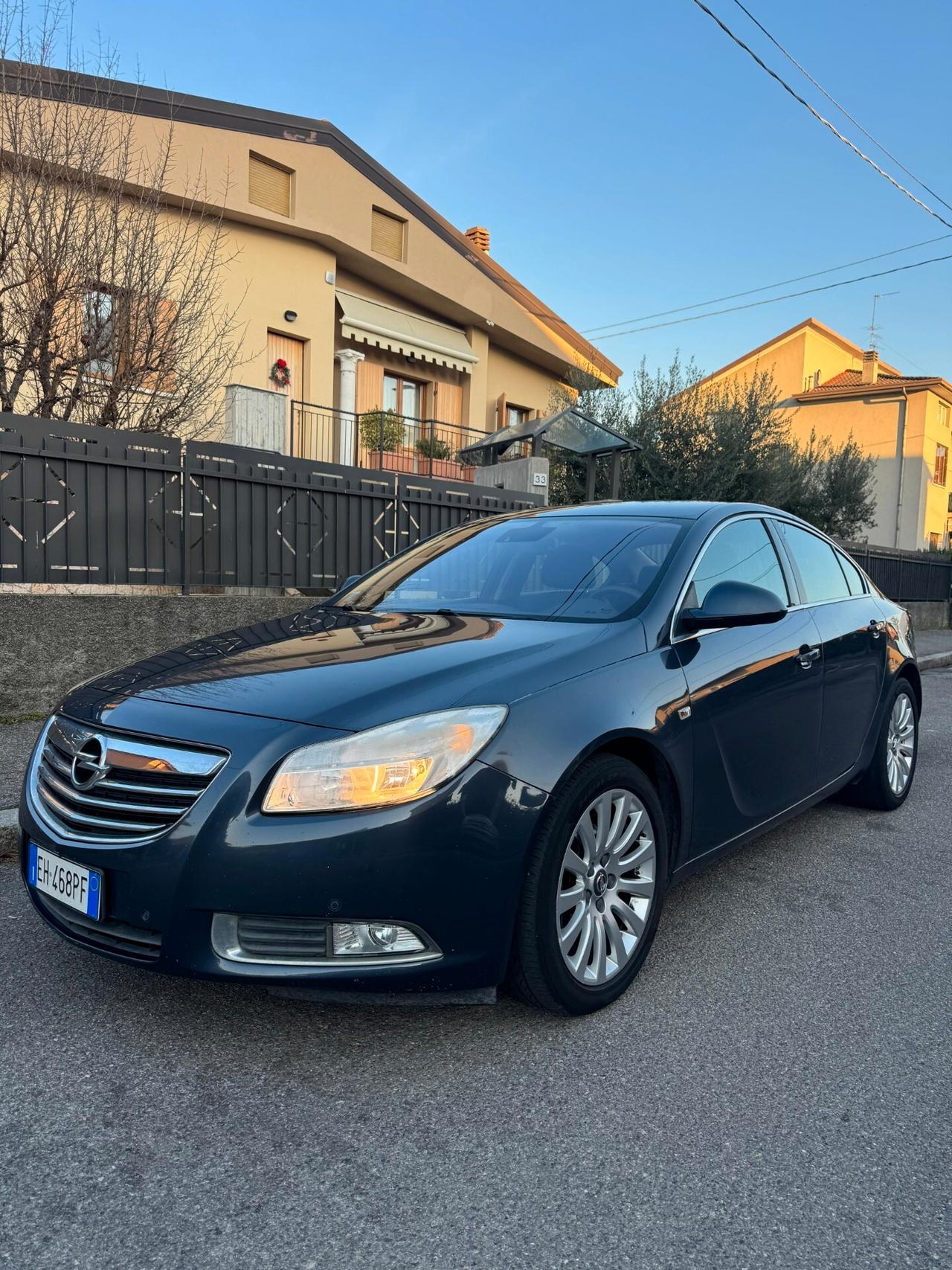 Opel Insignia 2.0 CDTI Berlina 2011