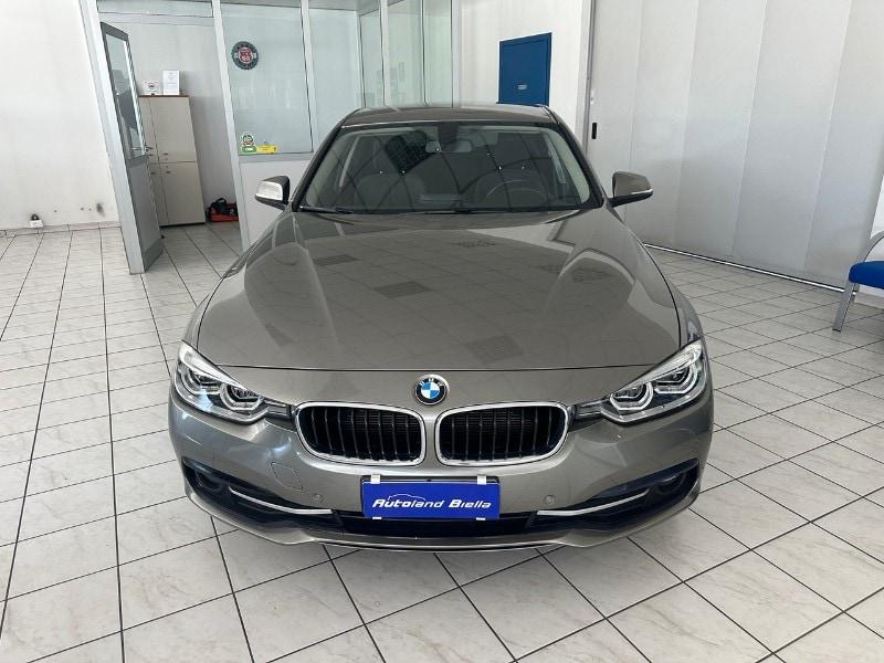 BMW Serie 3 (F30/31) 318d xDrive Sport
