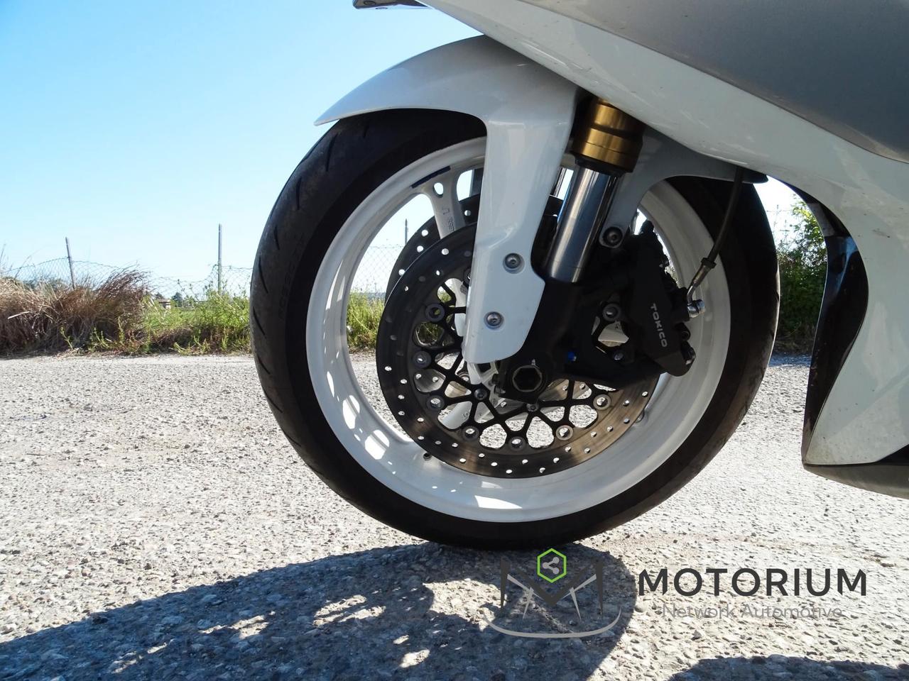 SUZUKI GSX-R 600 GSX-R 600