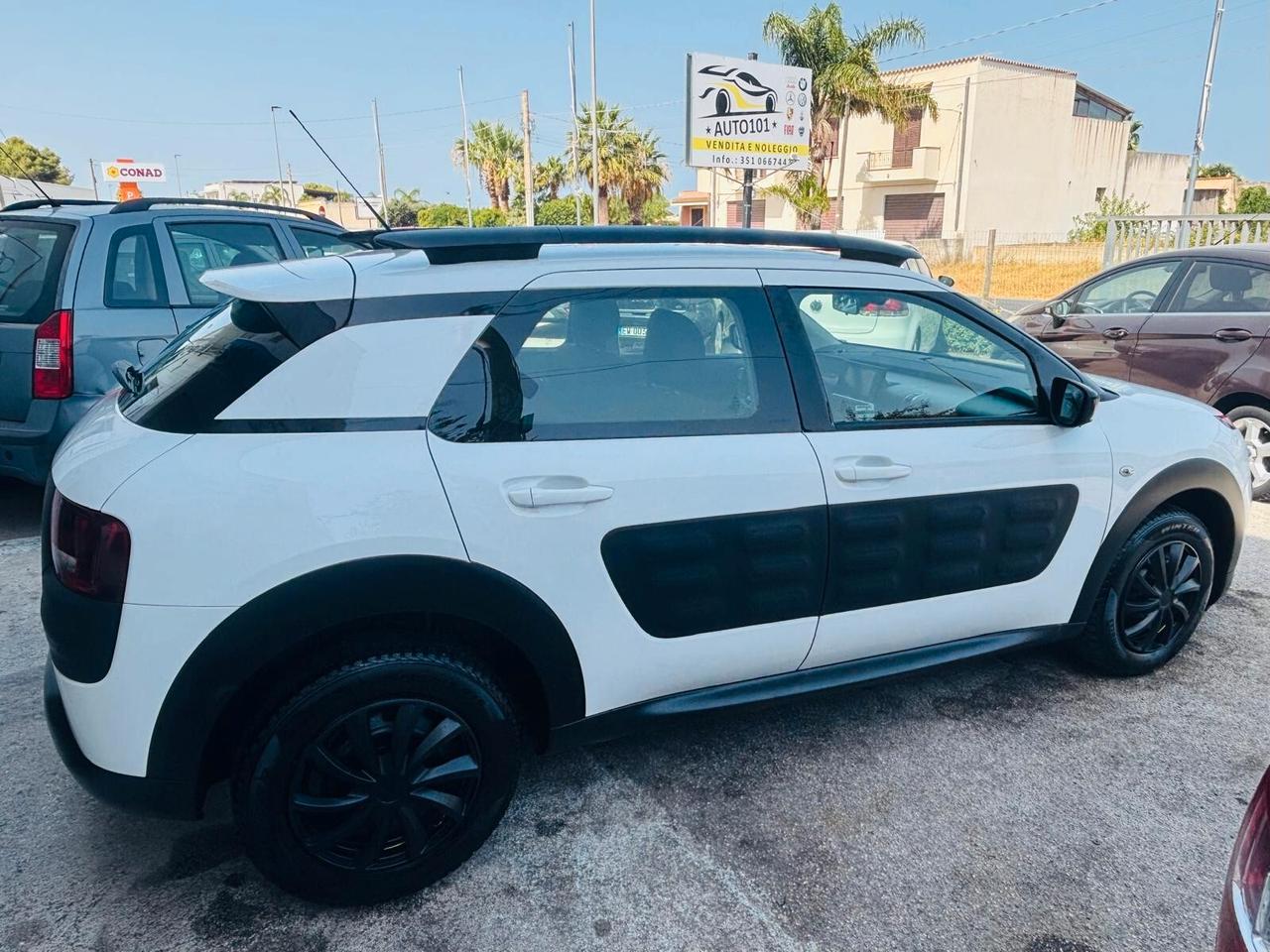 Citroen C4 Cactus PureTech 82 Shine