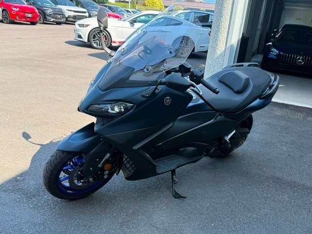 Yamaha TMAX 560 xp560 Akrapovich+scarico originale. Solo 800km