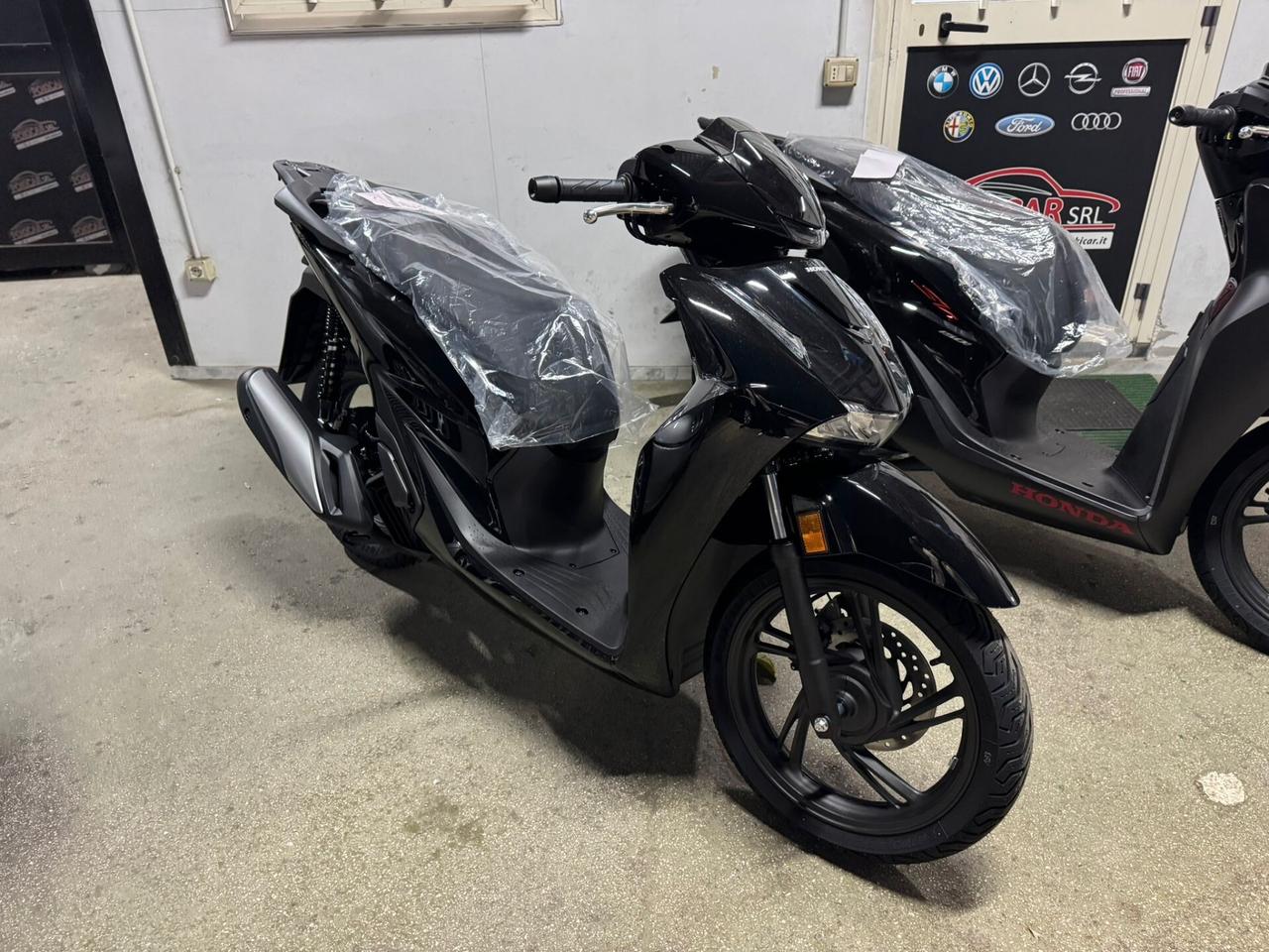 HONDA SH 125/150 SPORT MY26 *FINANZIAMENTO SENZA BUSTA PAGA*