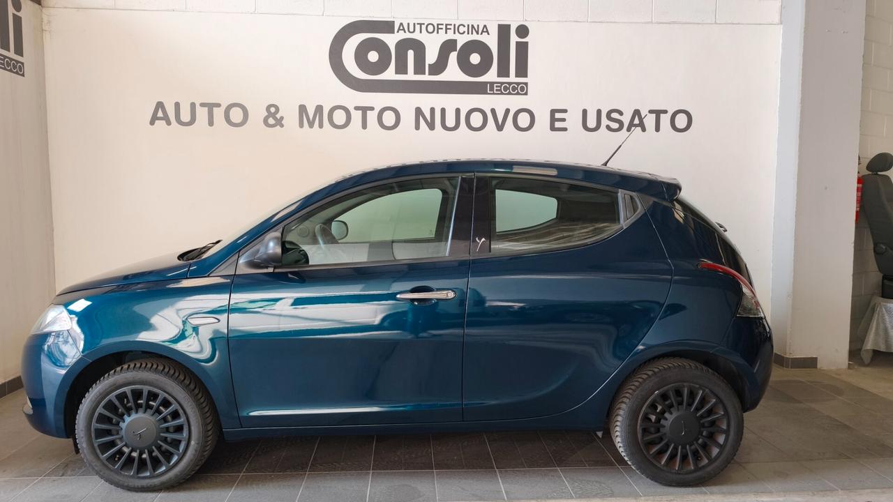 Lancia Ypsilon 1.2 69 CV 5 porte Gold 2018 UNIPROPRIETARIO 5 POSTI