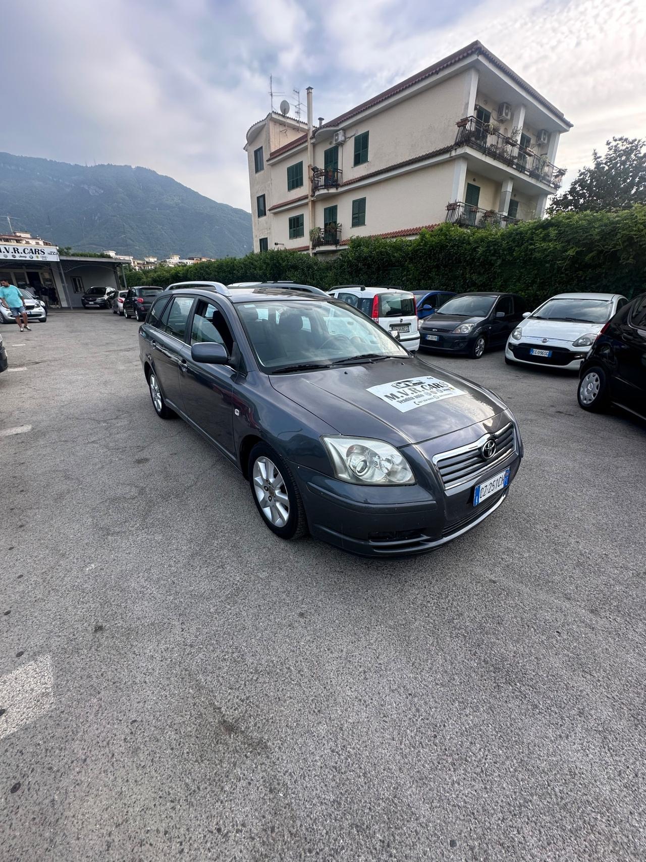 Toyota Avensis 2.2 D-4D 16V Station Wagon