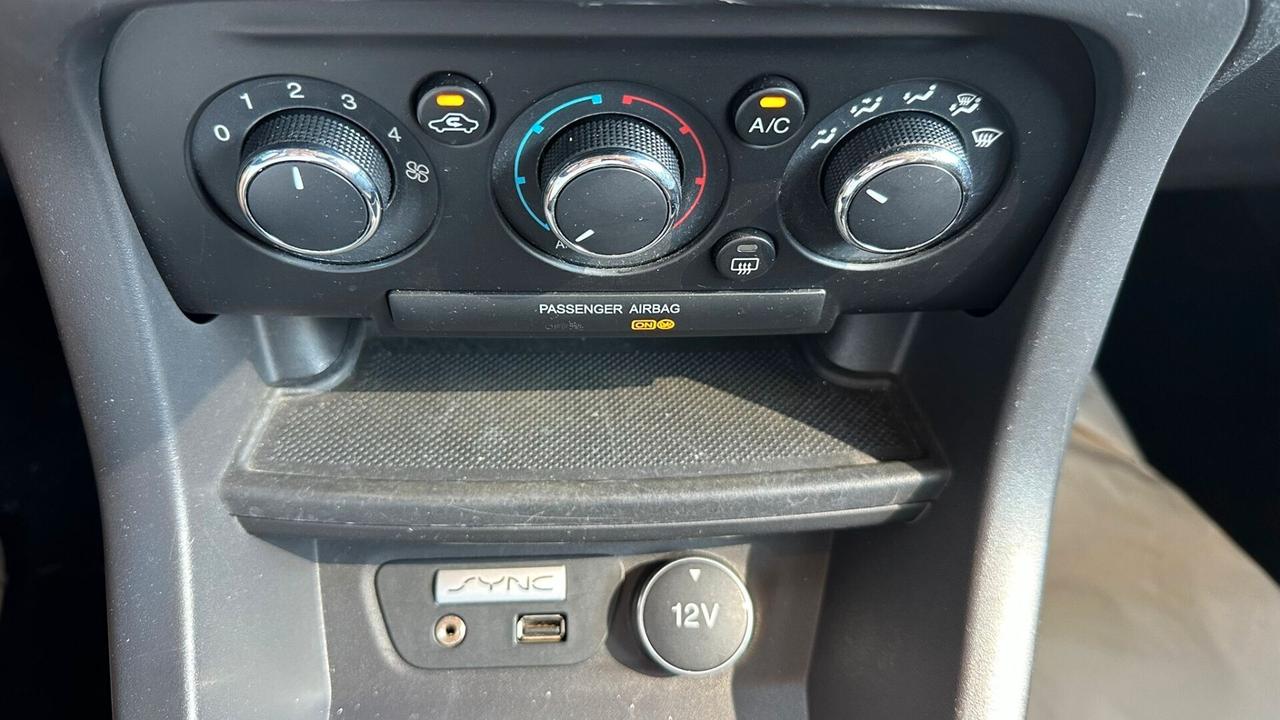 Ford Ka+ 1.2 Ti-VCT 85 CV Ultimate Color 2017 GPL Neopaten LEGGI TESTO