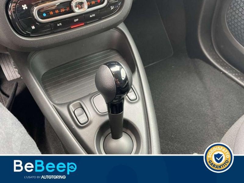smart fortwo CABRIO EQ PASSION 22KW