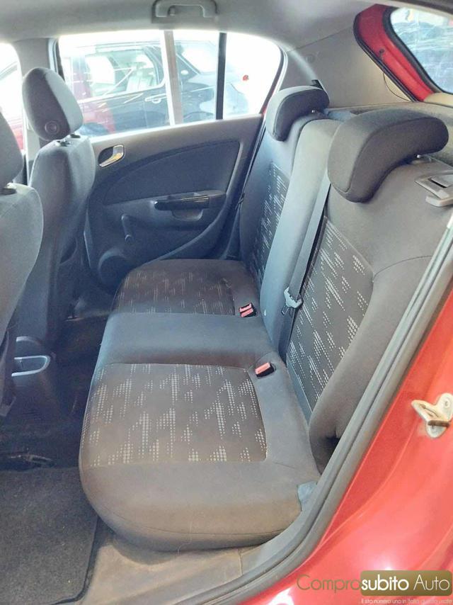 OPEL Corsa 1.2 5 porte Cosmo