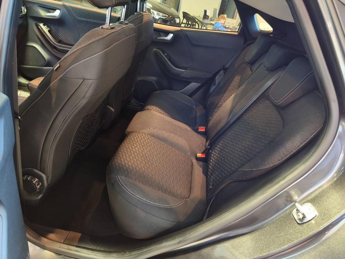 FORD Puma 1.0 EcoBoost Hybid Titanium