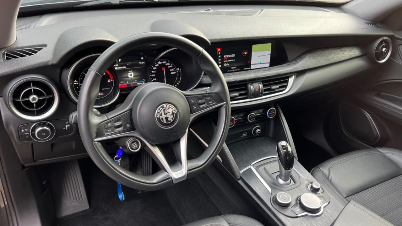 Alfa Romeo Stelvio 2.2 Turbodiesel 210 CV AT8 Q4 Executive
