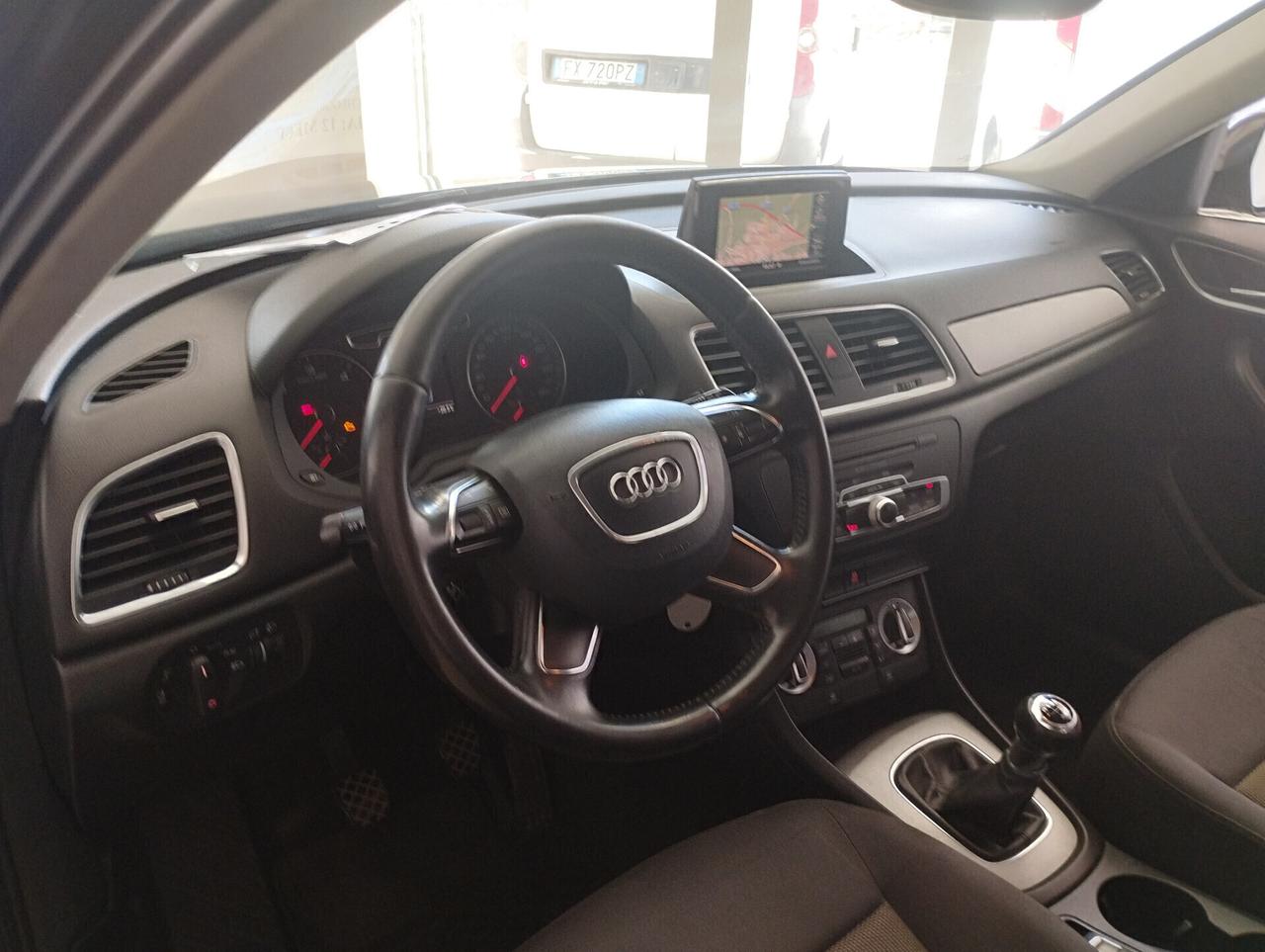Audi Q3 2.0 tdi 136 CV