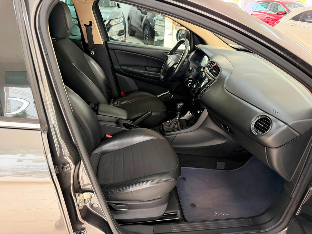 Lancia Delta 1.6 MJT DPF 105 CV Gold