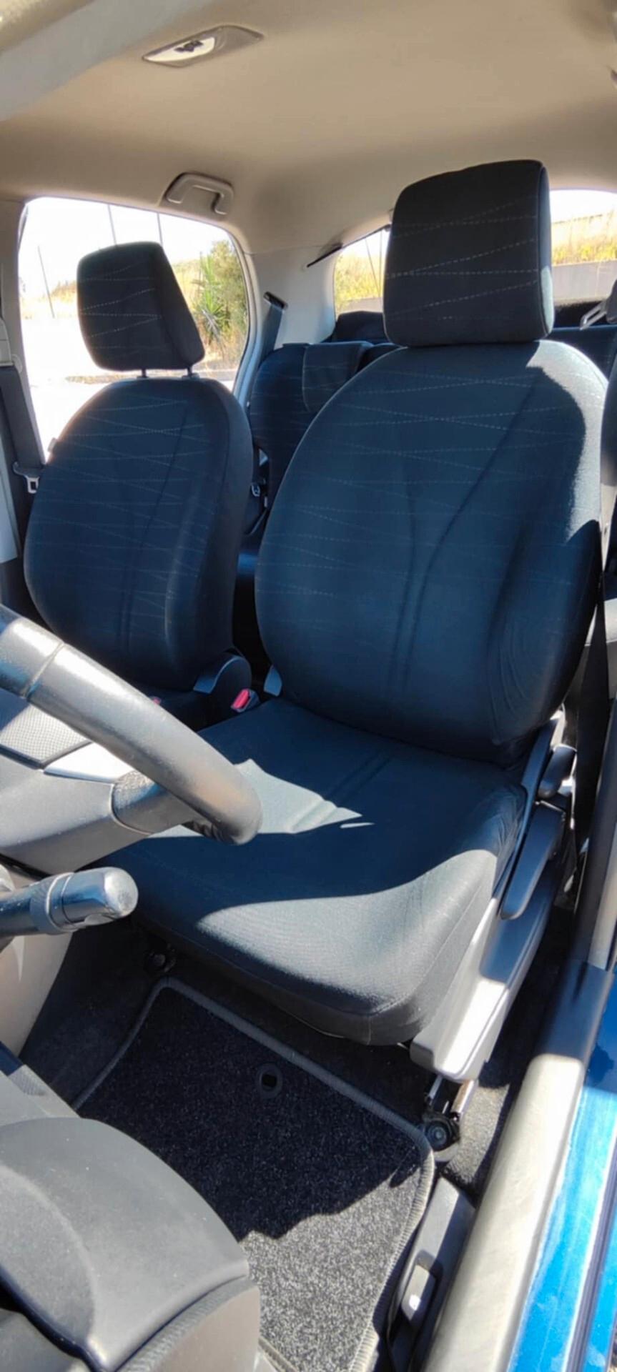 Toyota Yaris 2 serie SOL