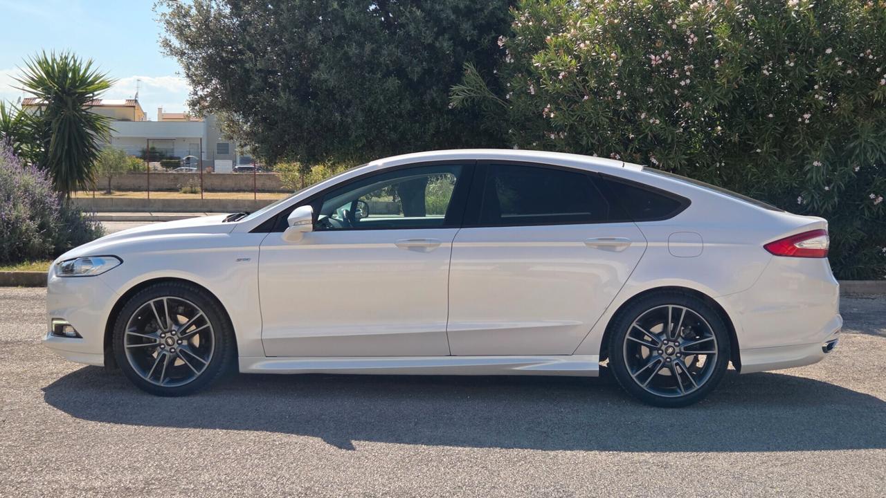 Ford Mondeo 2.0 TDCi Bi Turbo S&S Pow. 5p. ST-Line Business