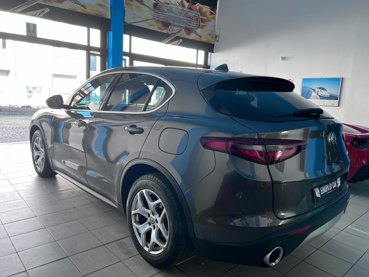 Alfa Romeo Stelvio 2.2 Turbodiesel 180 CV AT8 RWD Executive