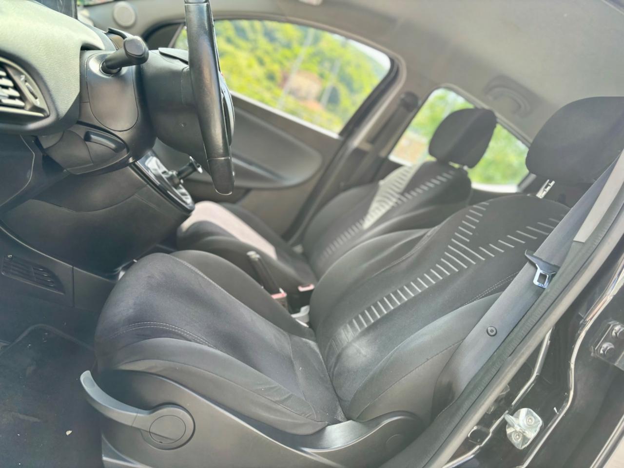 LANCIA YPSILON 1.2 BENZINA 69CV GARANZIA 12 MESI