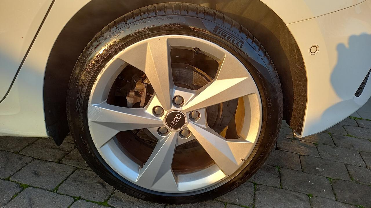 Audi A3 SPB 35 TFSI S tronic Business Advanced