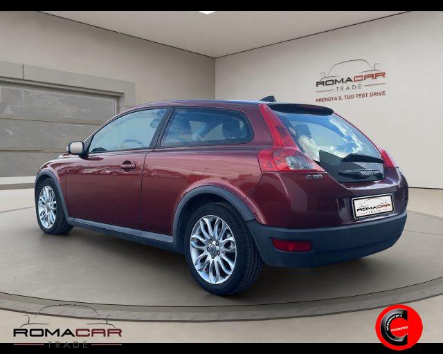 VOLVO C30 2.0 D Kinetic