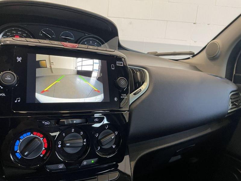 Lancia Ypsilon 1.0 FireFly 5 porte S&S Hybrid Platino