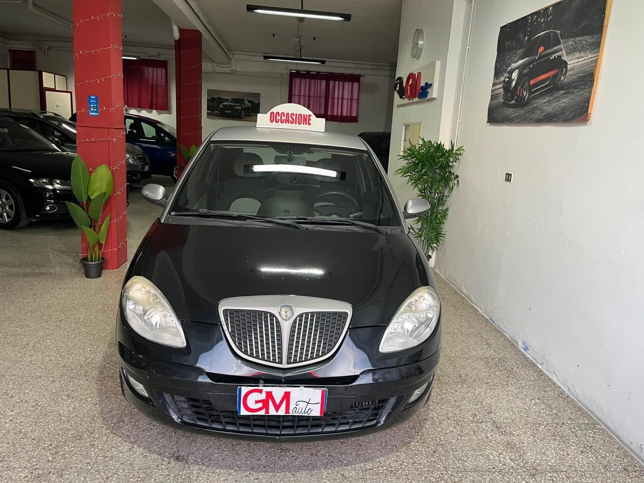 Lancia Ypsilon 1.3 Multijet 16V Platino