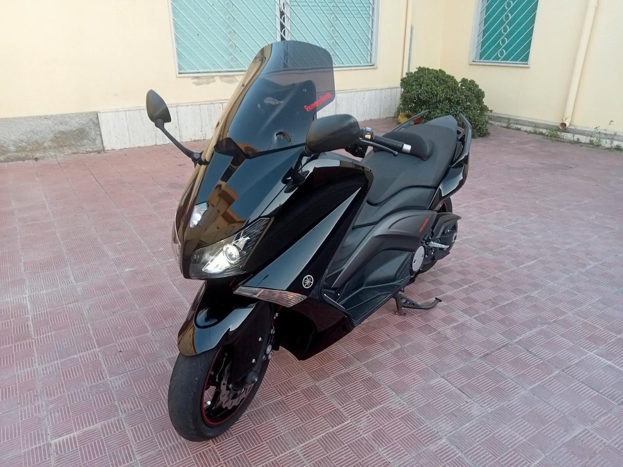 Yamaha t-max 530 2014 km 28000