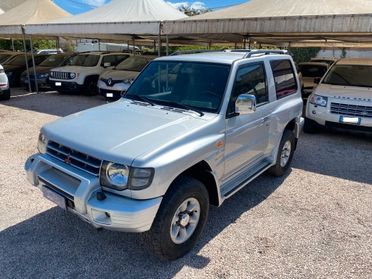 Mitsubishi Pajero 2.5 TDI Metal-top S.S. GLS Target