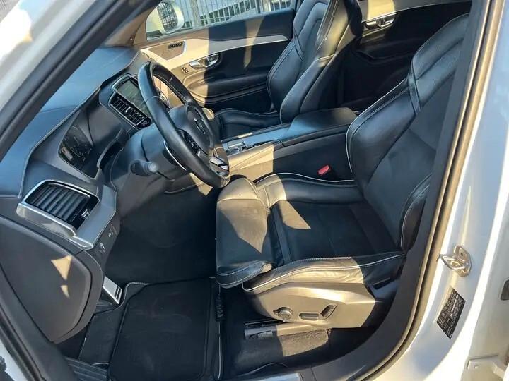 Volvo XC 90 XC90 D5 AWD Geartronic Inscription