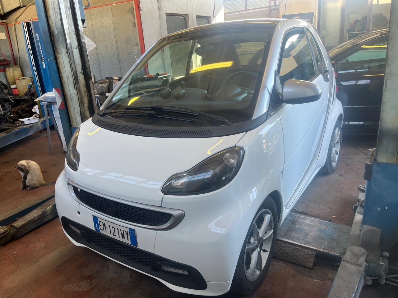 Smart ForTwo 1000 52 kW coupé passion