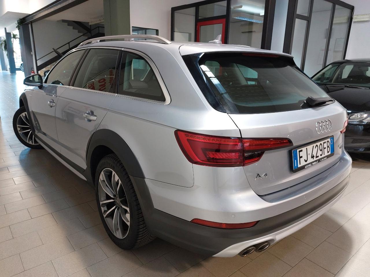 Audi A4 Allroad 2.0 tdi Business 190cv s-tronic