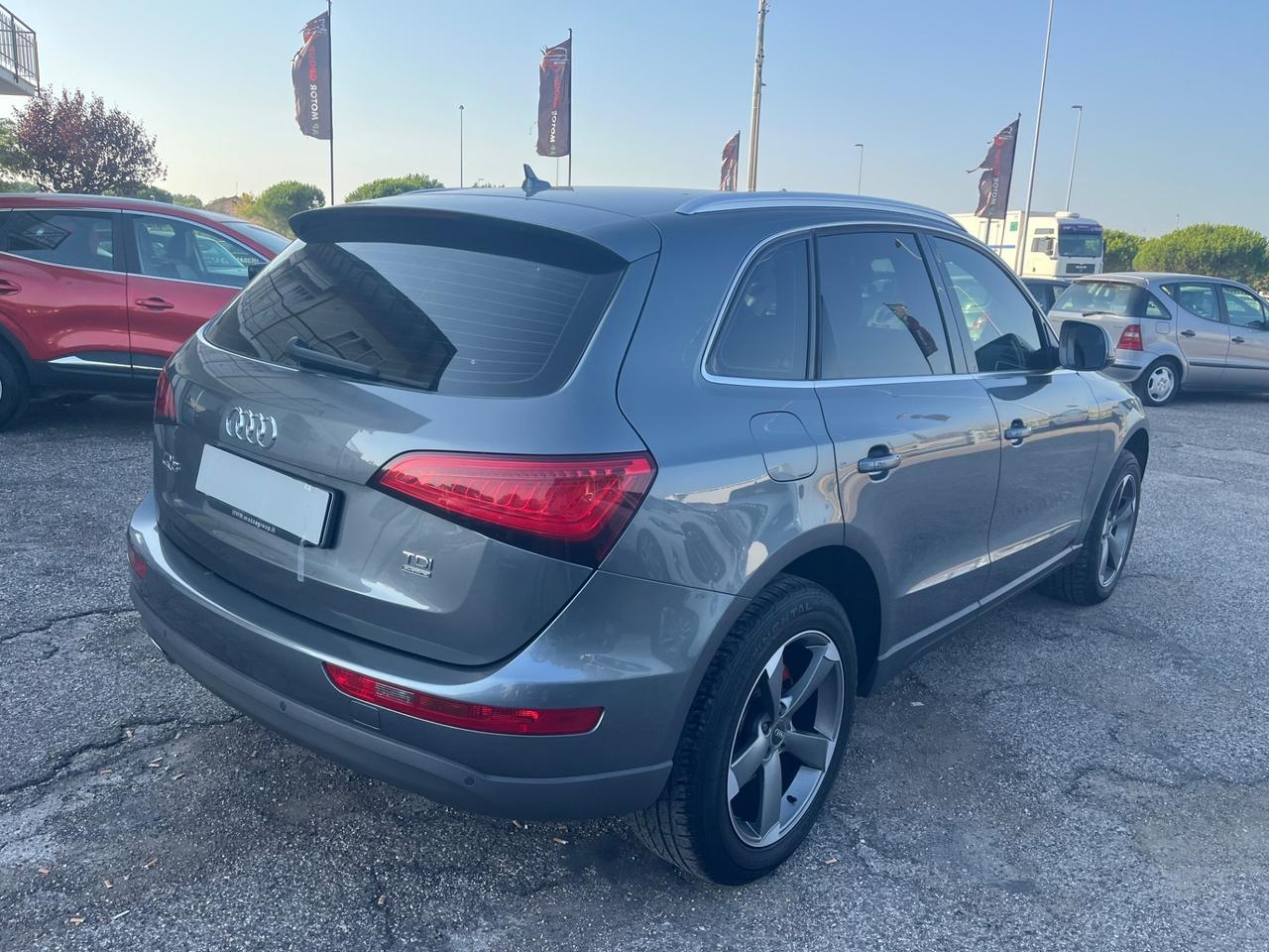 Audi Q5 2.0 TDI 177CV quattro S tronic Advanced garanzia 12 mesi