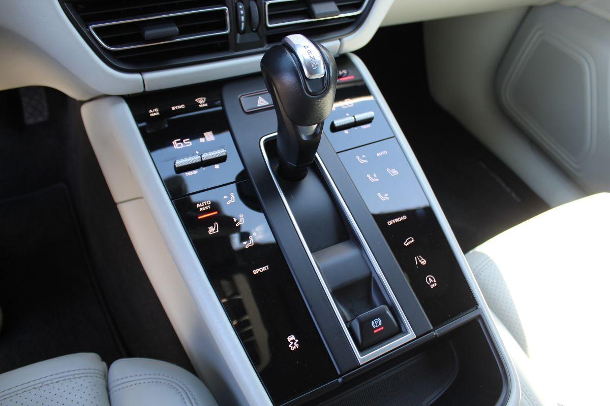 PORSCHE - Macan - 2.0
