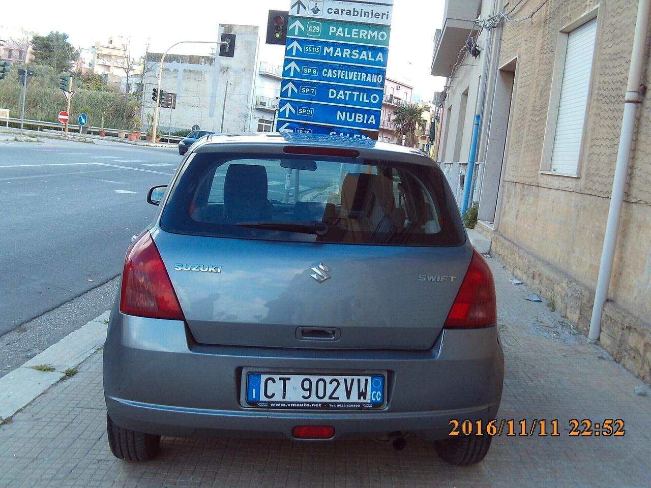 Suzuki Swift BERLINA