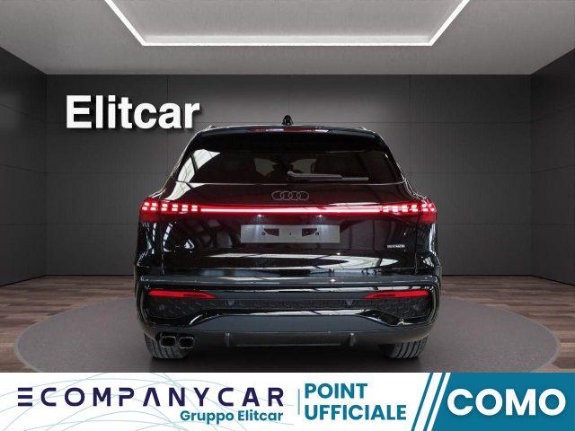 AUDI Q5 40 TDI 204 CV quattro S tronic Identity Black