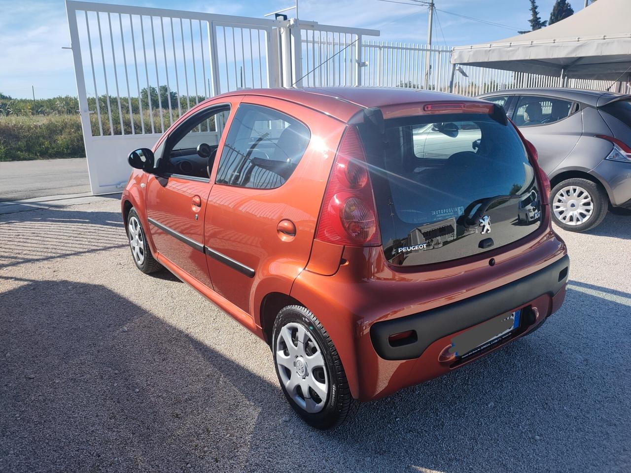 Peugeot 107 1.0 68CV 5p. Plaisir