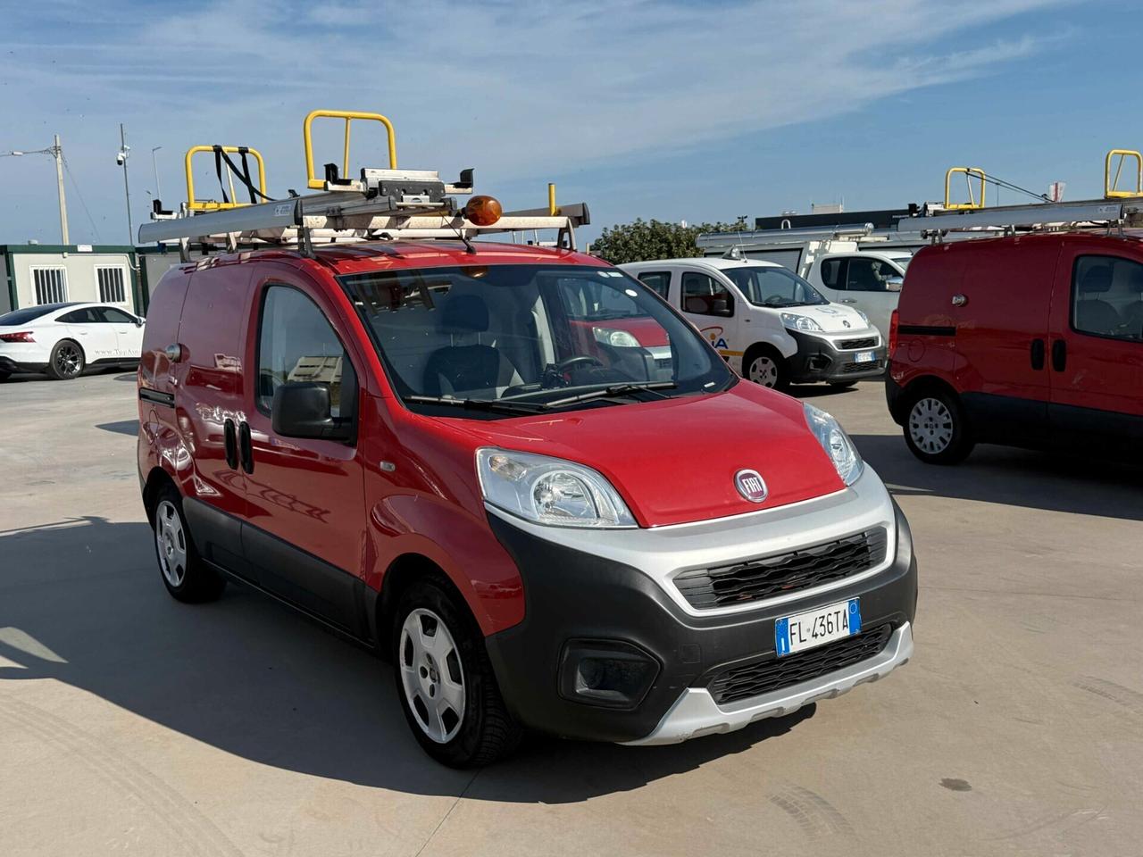 Fiat Fiorino 1.3 MJT 95CV Cargo Adventure EX TIM