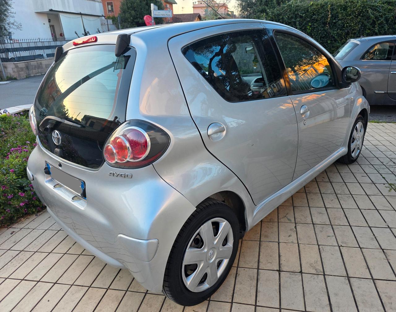 Toyota Aygo 1.0 12V VVT-i 5 porte