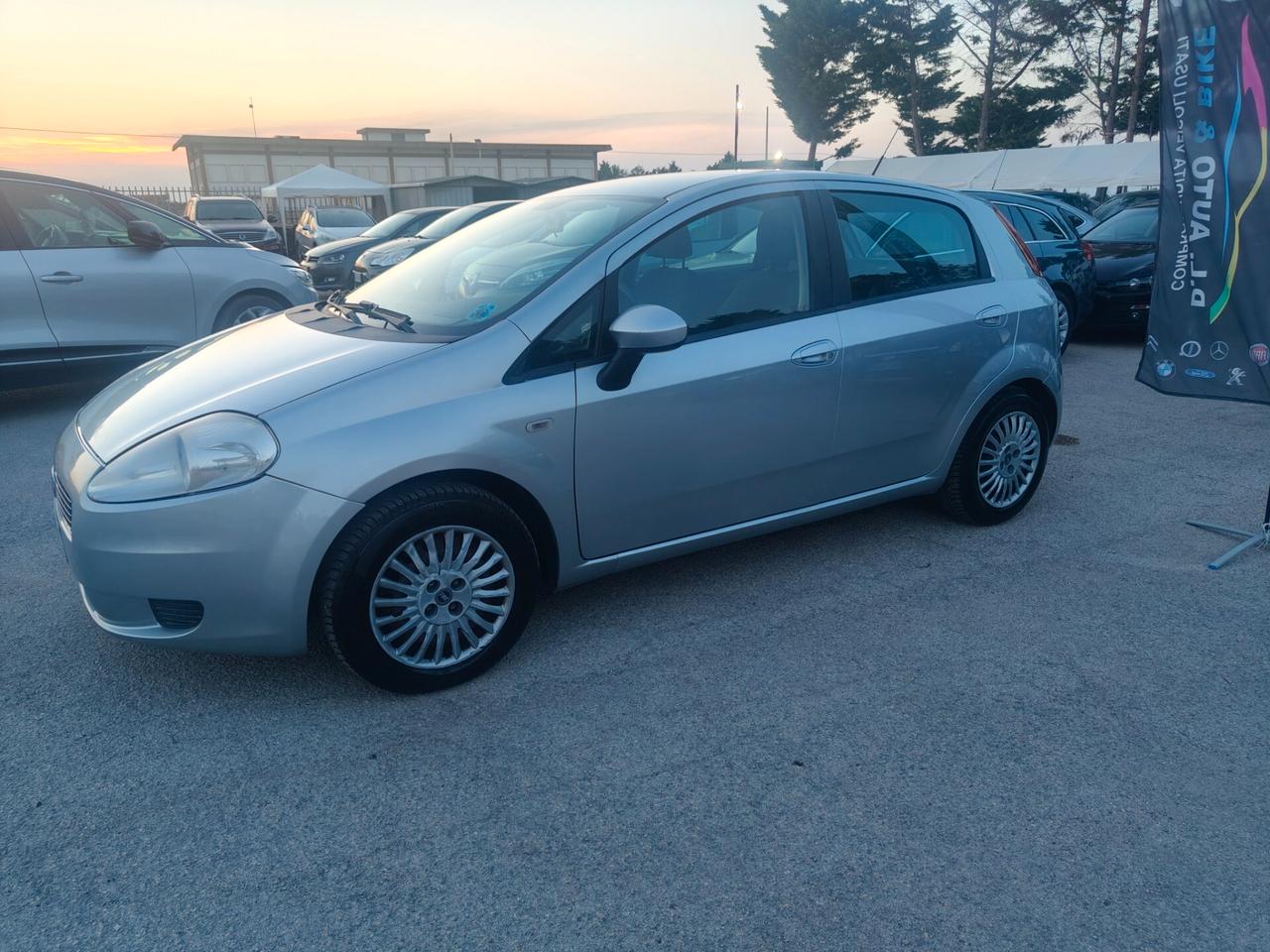 Fiat Grande Punto 1.2 5p Dynamic GPL