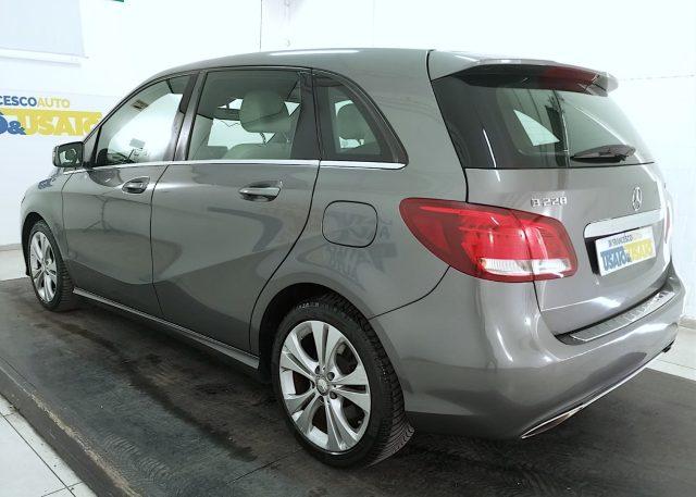 MERCEDES-BENZ B 220 Sport 4matic auto