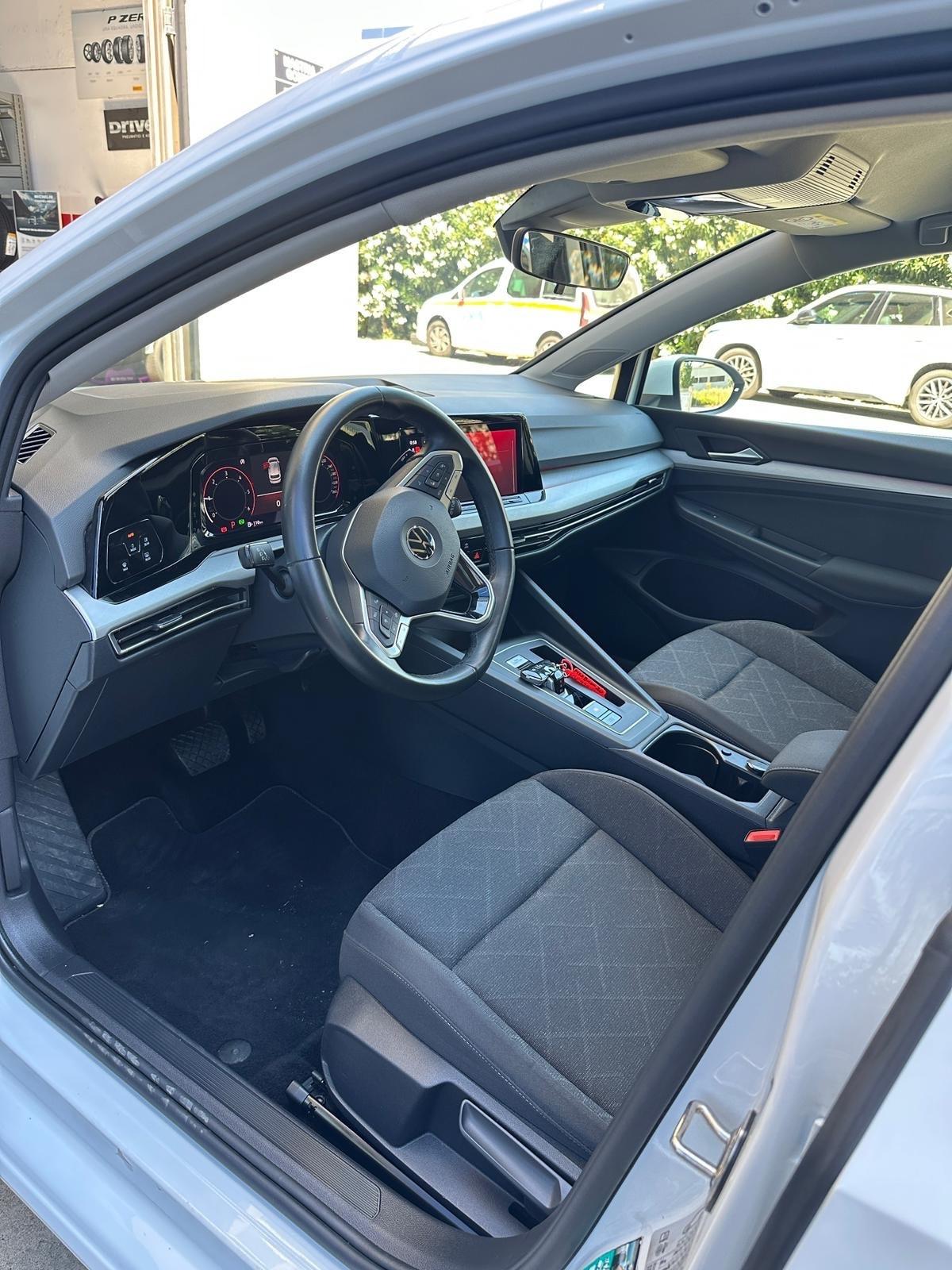 Volkswagen Golf 2.0 TDI 150 CV DSG SCR Life