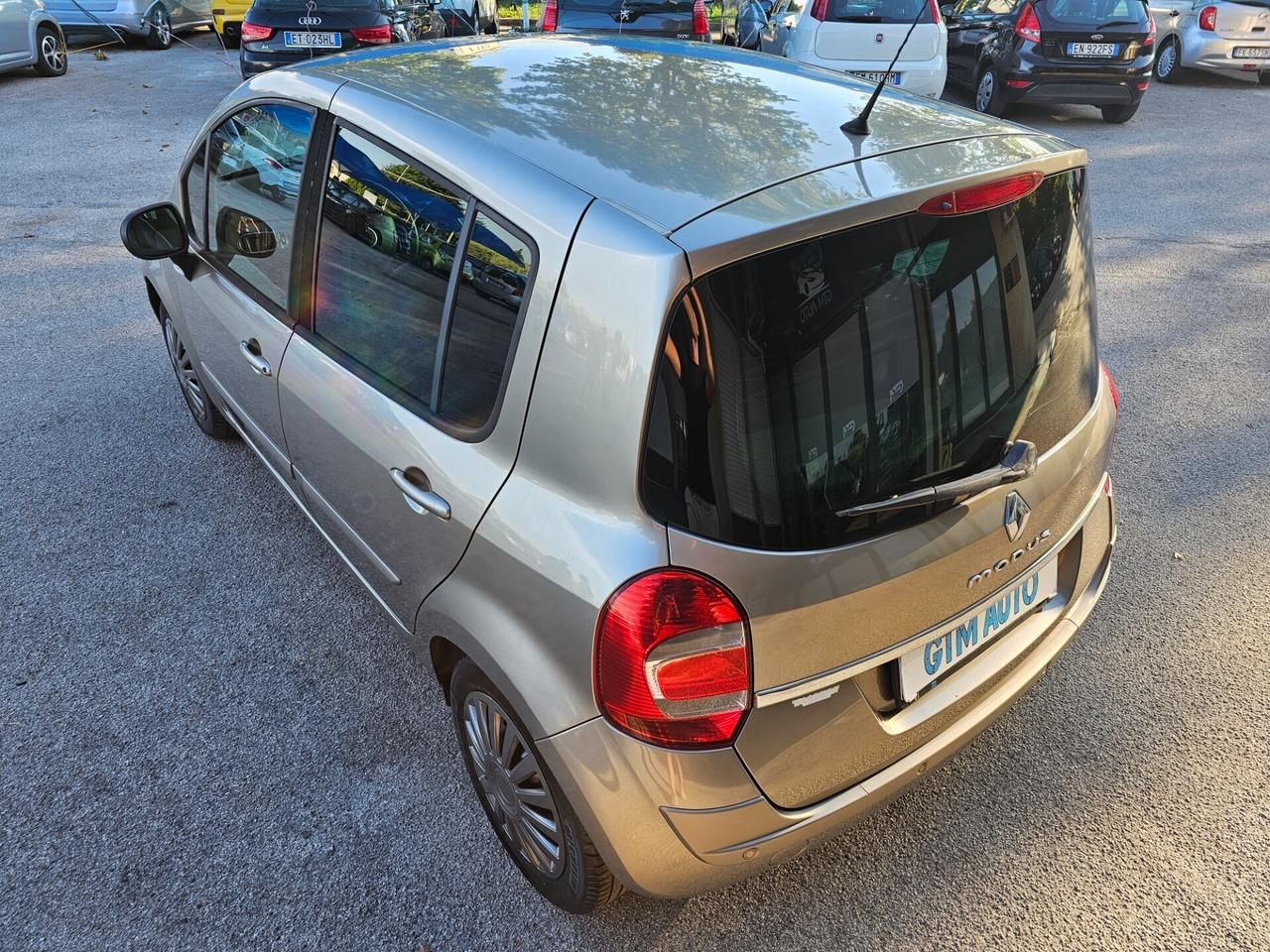 Renault Modus 1.5 dCi 90CV - OK Neopatentati