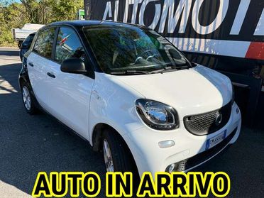 smart forFour Forfour II 2015 1.0 Passion 71cv AUTO IN ARRIVO