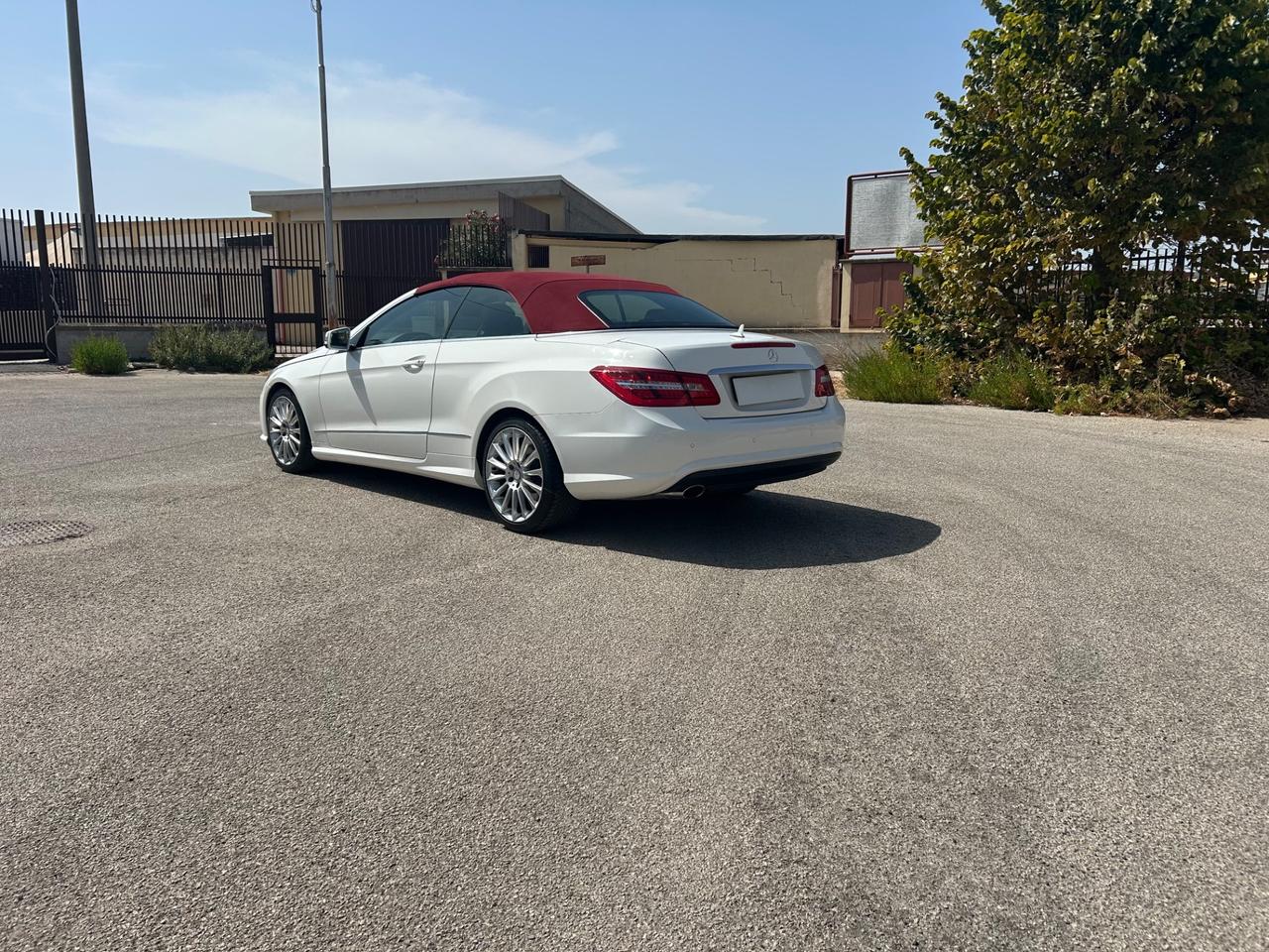 Mercedes-benz E 220 BlueTEC Cabrio Executive