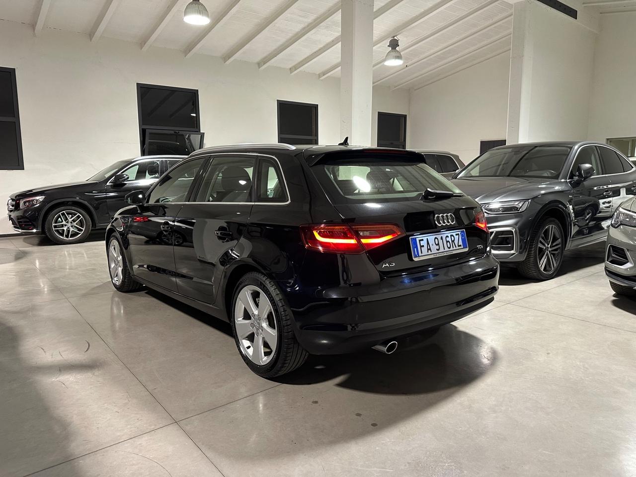 Audi A3 SPB 1.6 TDI clean diesel Ambiente