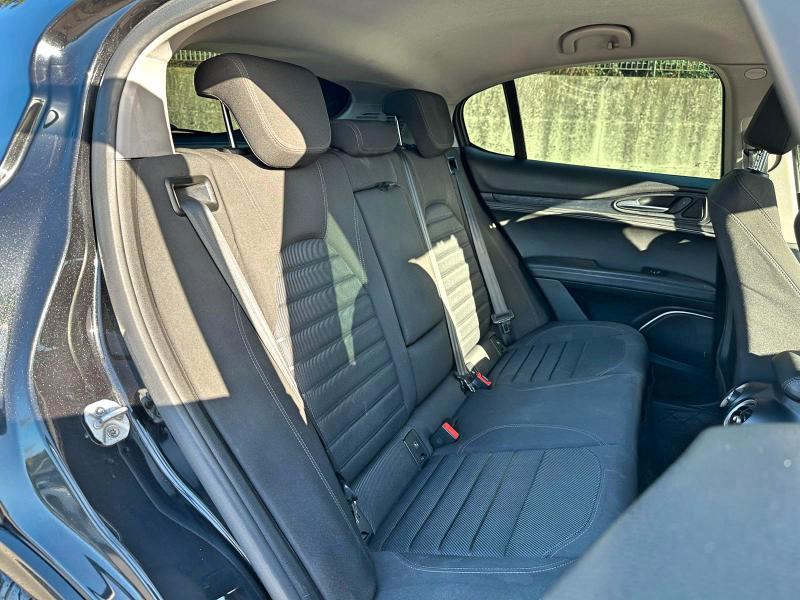 Alfa Romeo Stelvio 2.2 Turbodiesel 190 CV AT8 Q4 Business Garanzia