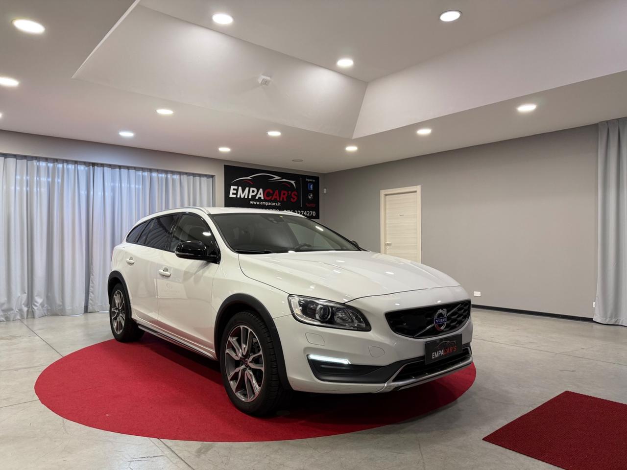 Volvo V60 Cross Country V60 Cross Country D3 Geartronic Summum