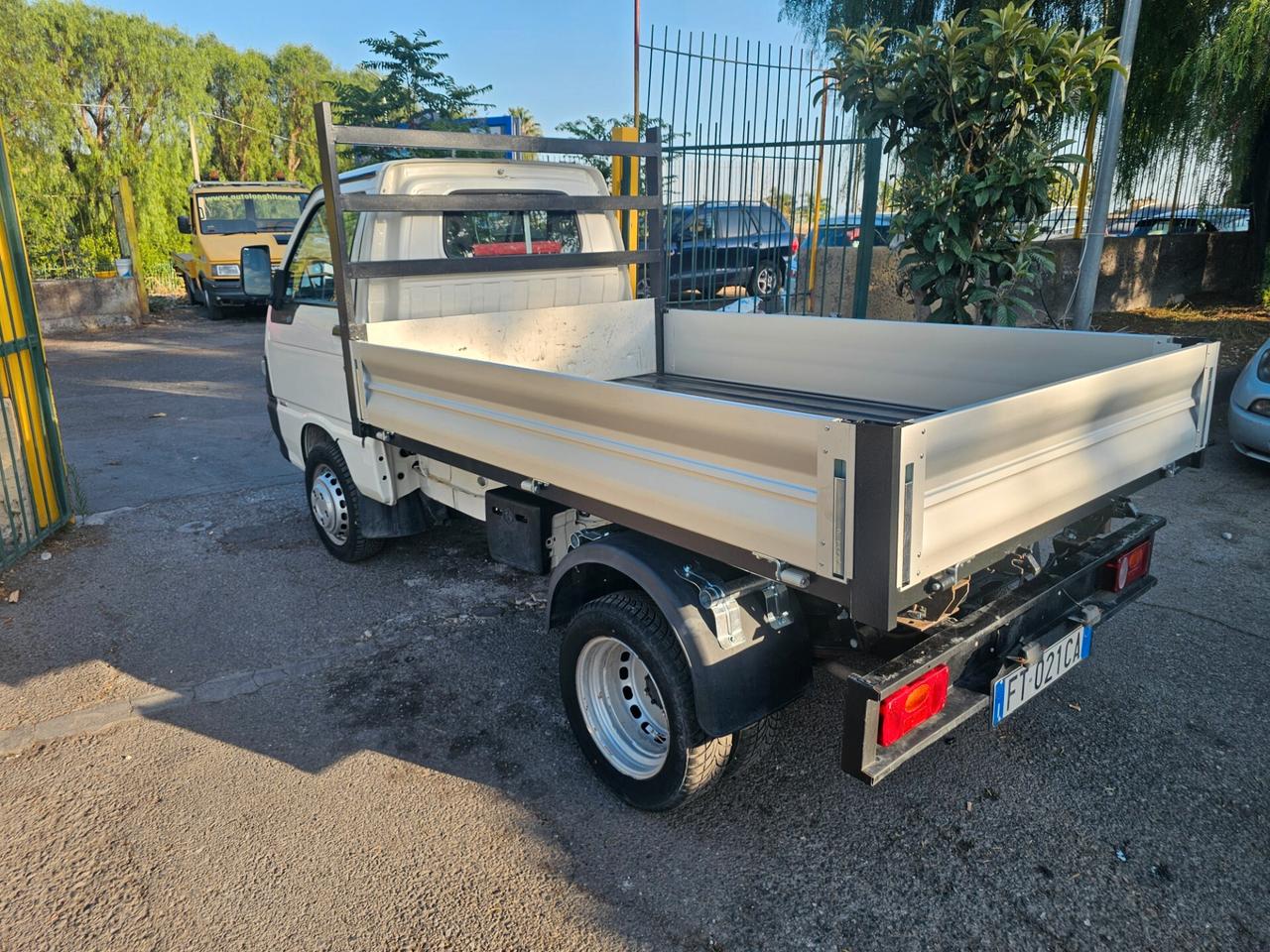 Piaggio Porter 1.3 Cassonato Rib. lega Ext (1,7t)