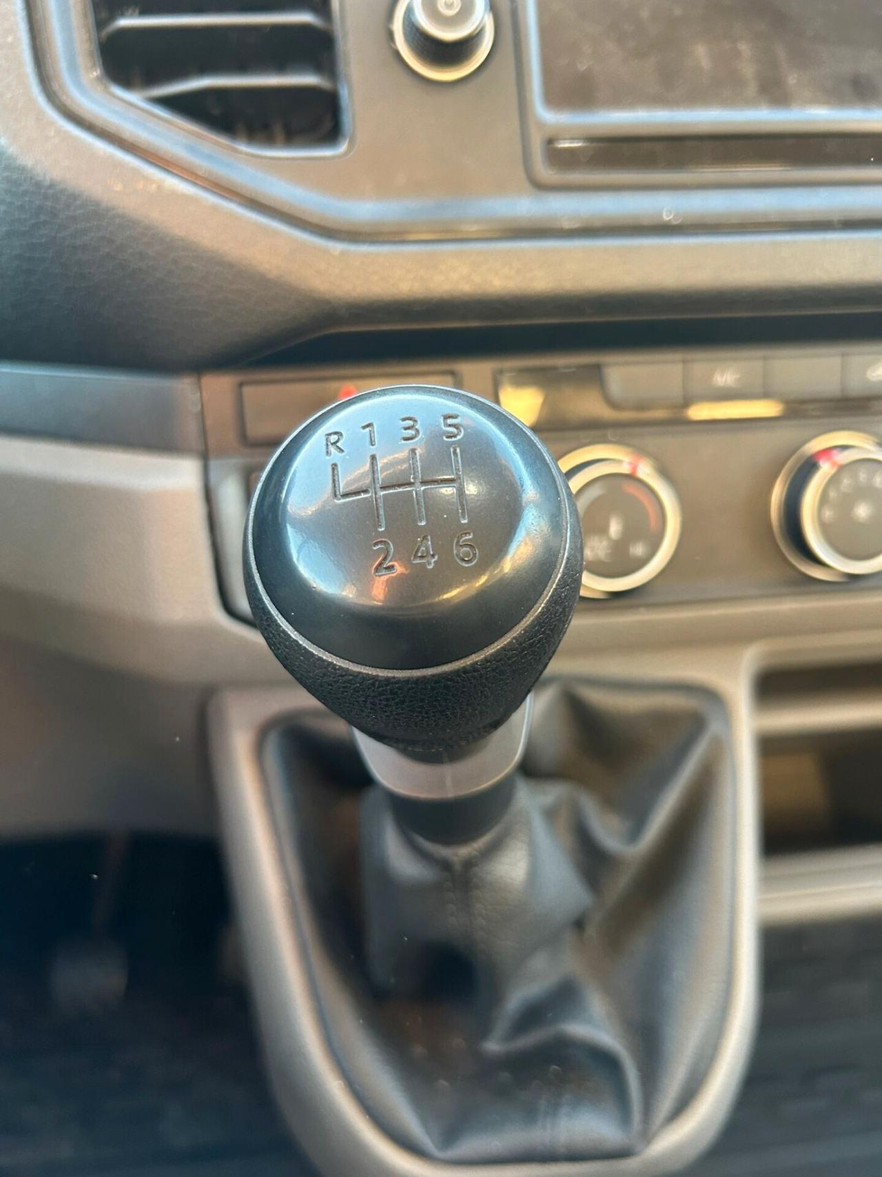 Volkswagen Crafter L2H2 2.0 TDI