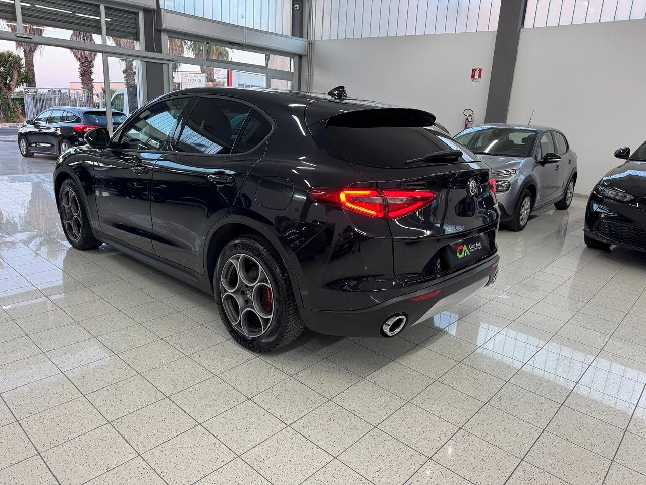 Stelvio 2.2Td AT8 ROSSO EDIZIONE AUTOCARRO N1