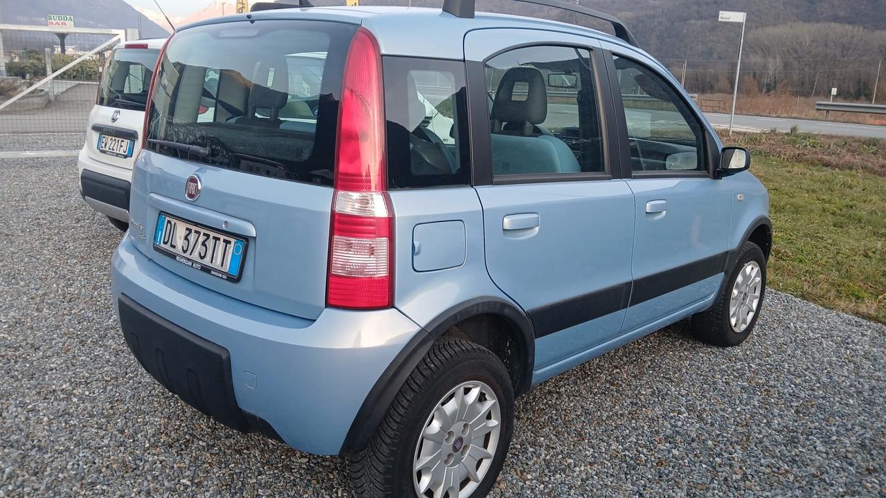 Fiat Panda 1.2 4x4 Climbing