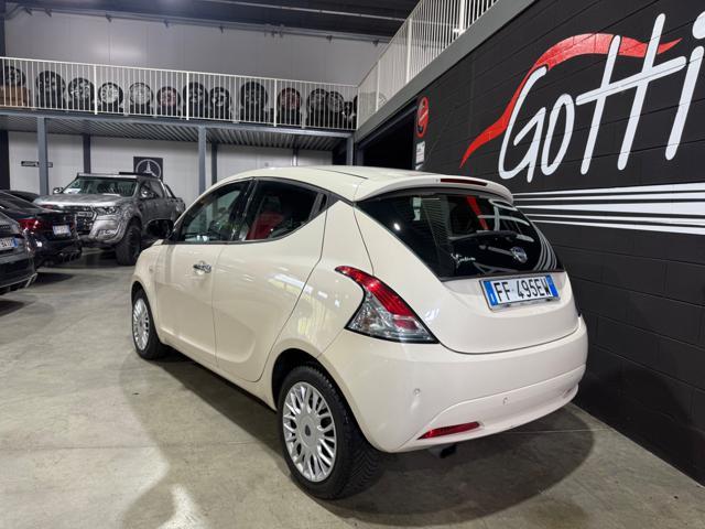 LANCIA Ypsilon 1.2 69 CV 5 porte Platinum